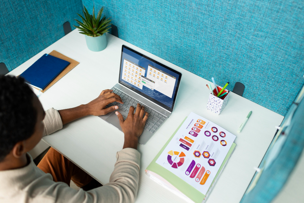 Disorganised vendor spreadsheet and WhatsApp messages
